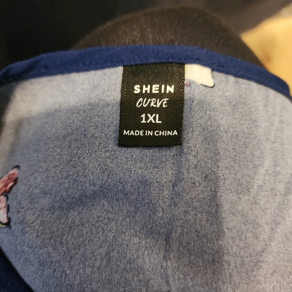 SHEIN Women's Butterfly Print, Flounce Sleeve, Hem Knot Front Dress NWOT - Picture 14 of 14